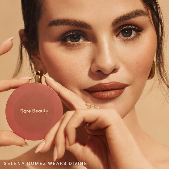 SOFT PINCH MATTE BOUNCY BLUSH - DIVINE